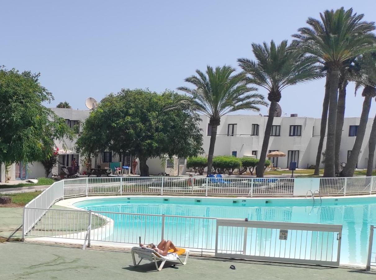 Alojamiento Playa Centro Corralejo 17 المظهر الخارجي الصورة