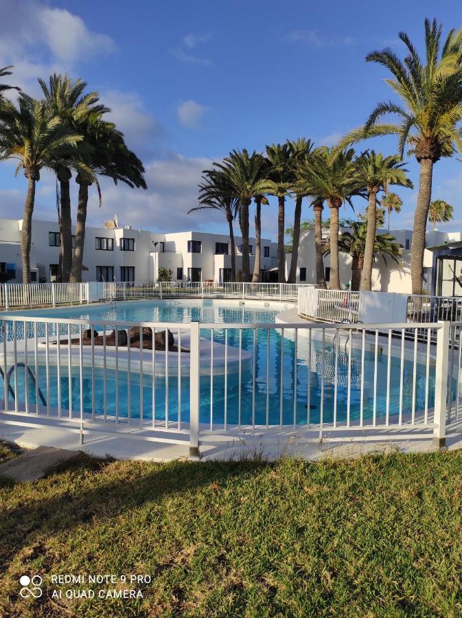 Alojamiento Playa Centro Corralejo 17 المظهر الخارجي الصورة
